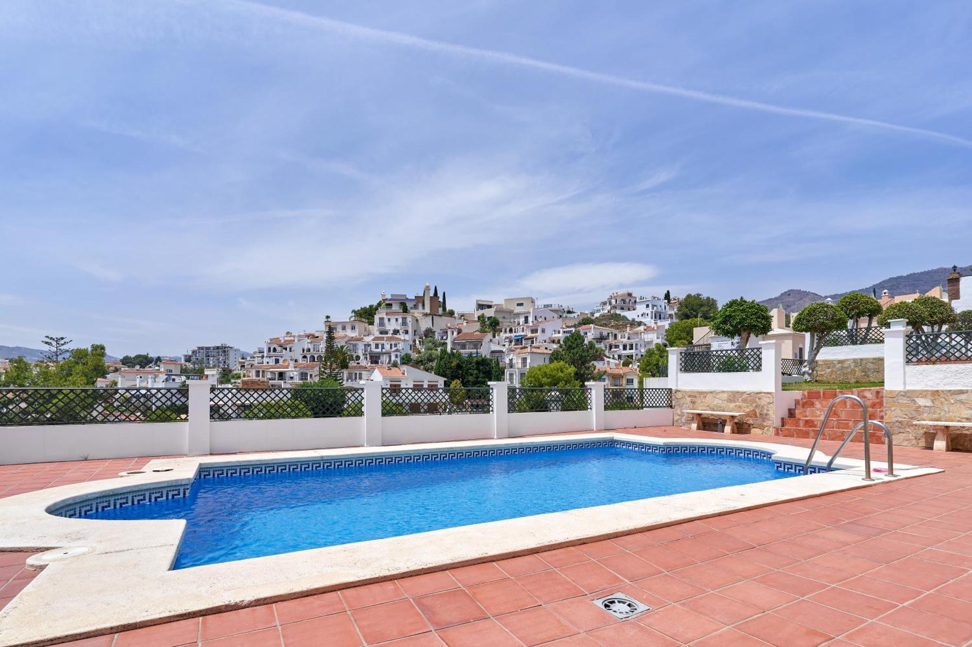 One Bedroom Penthouse Nerja Exterior foto